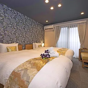 https://stay-sakura-kyoto-nijo-seasons.hotels-in-kyoto.org